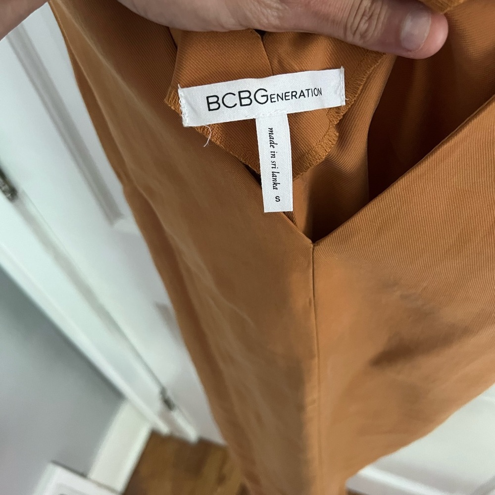BCBGeneration Romper - Picture 6 of 6
